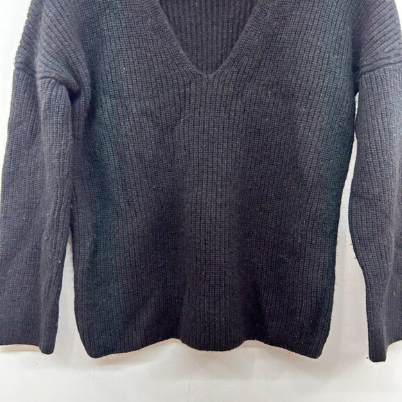 $188 The Reset R Label Black V-Neck Wool Cashmere Knit Sweater XS - Picture 4 of 7